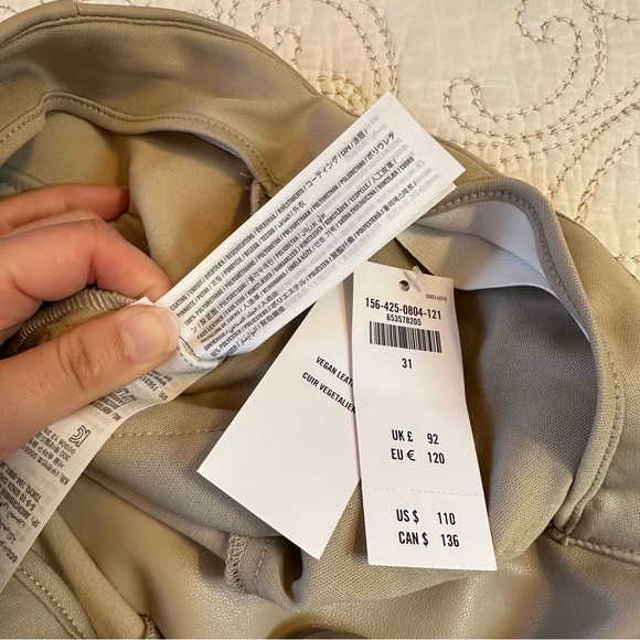 -NWT A&F curve love vegan leather beige flare pants - Picture 7 of 8